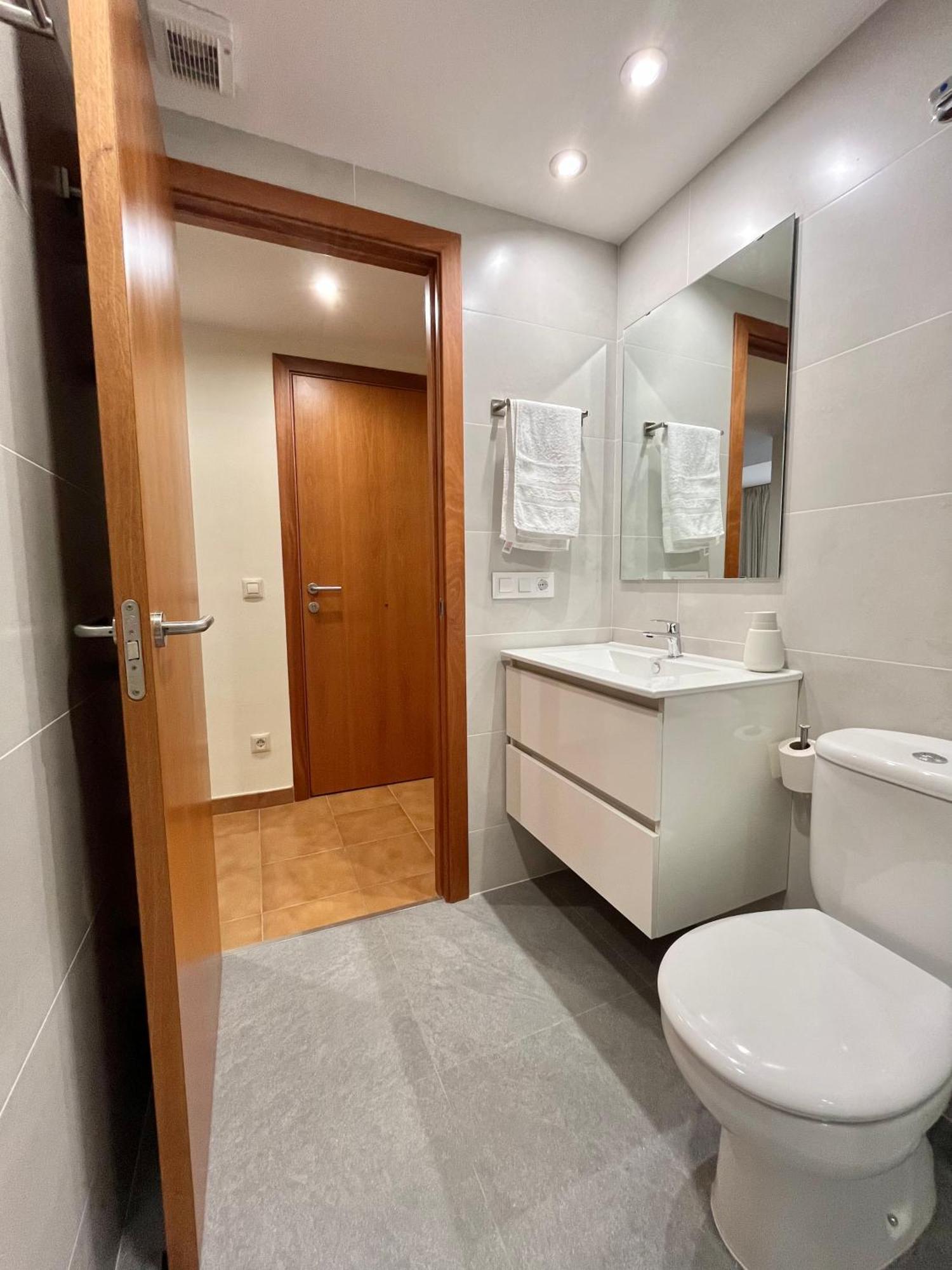 New! Apartamento Con Piscina Y Balcon A 2 Minutos De La Playa. Wi-Fi أولاستارتيت المظهر الخارجي الصورة